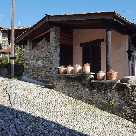 Rustico Villa Miglieglia Buitenkant foto